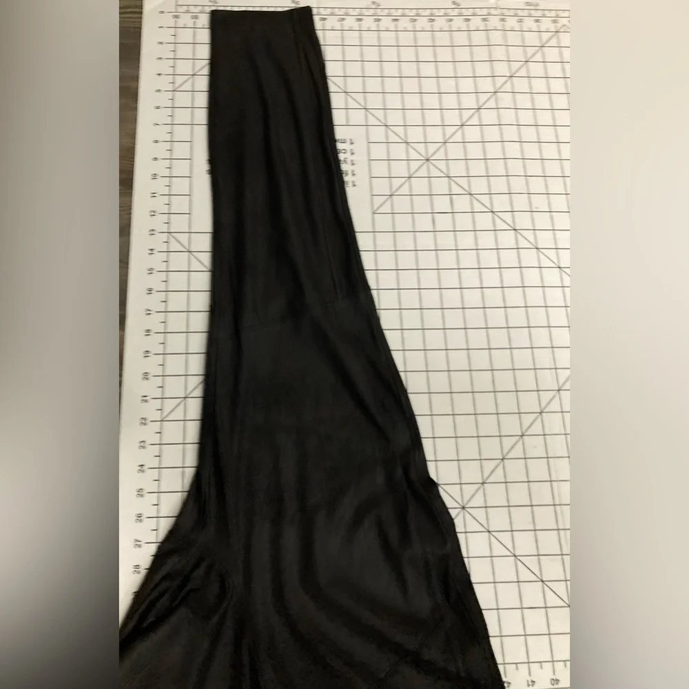 Free People Women’s Large Midnight Black Metallic Faux Suede Stretch Pants‎